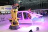 V expozici Hyundai tancují roboti, lidé si mohou nechat zdarma zkontrolovat funkce svých vozidel