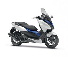 Vítěz kategorie skútry do 125 ccm HONDA Forza 125