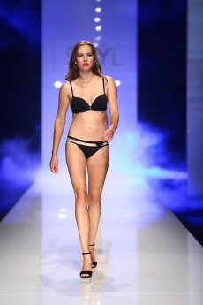 CHEEK BY LISCA - LINGERIE SHOW - STYL srpen 2016